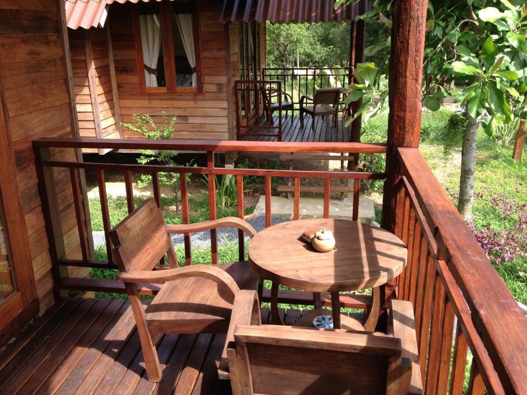 Hotel Lanta Happy Hill Ko Lanta Exterior foto