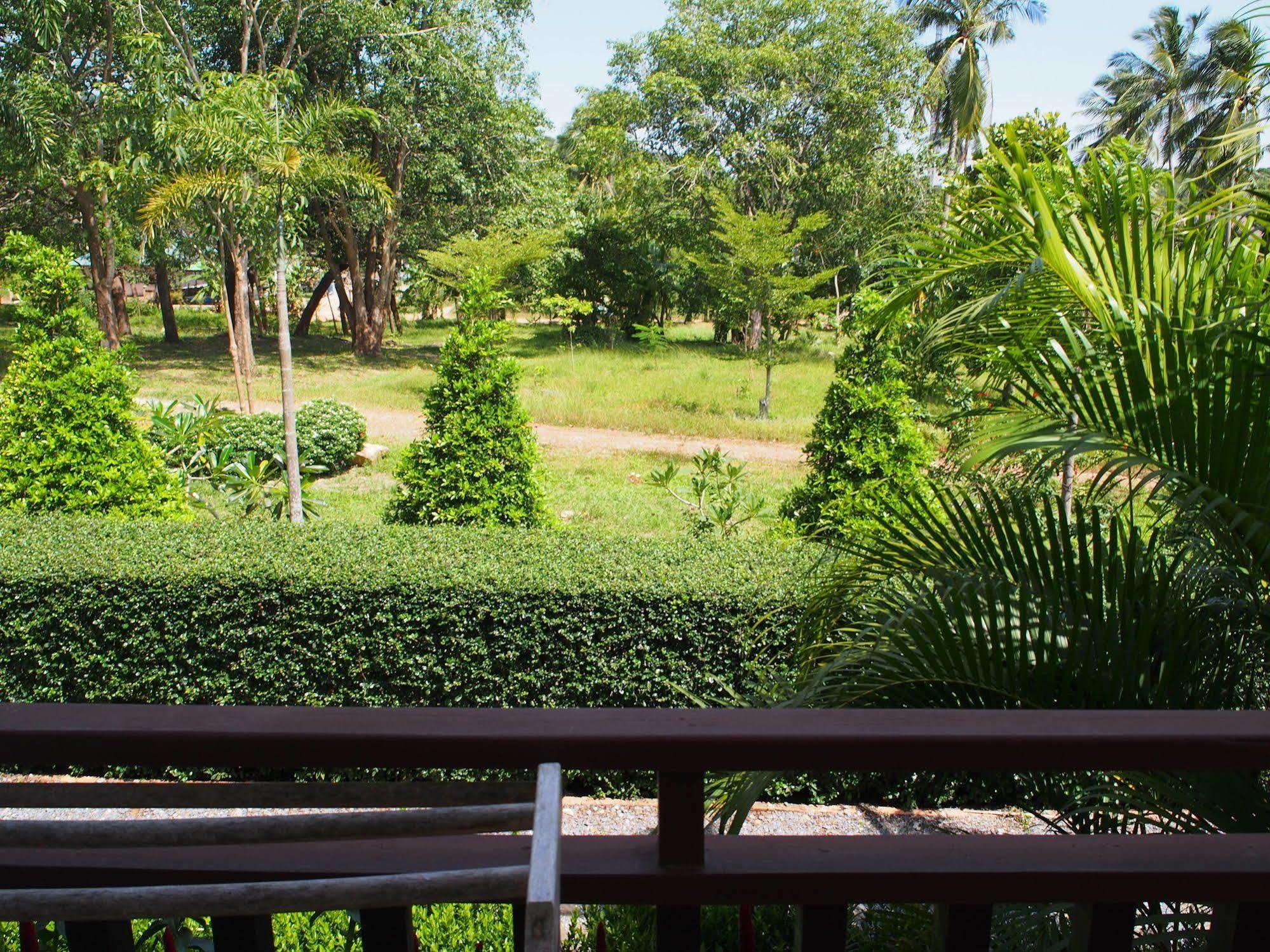 Hotel Lanta Happy Hill Ko Lanta Exterior foto
